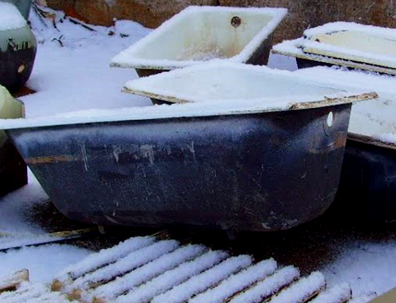 Вывоз чугунных ванн с утилизацией и погрузкой под ключ в Новом Уренгое в октябре
