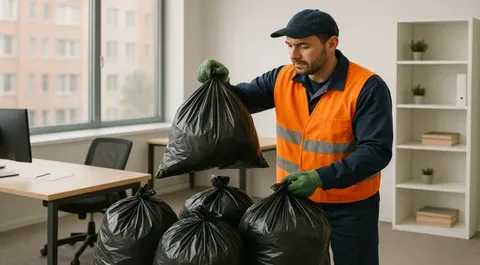 Уборка и вывоз мусора после мероприятий в Новом Уренгое в октябре